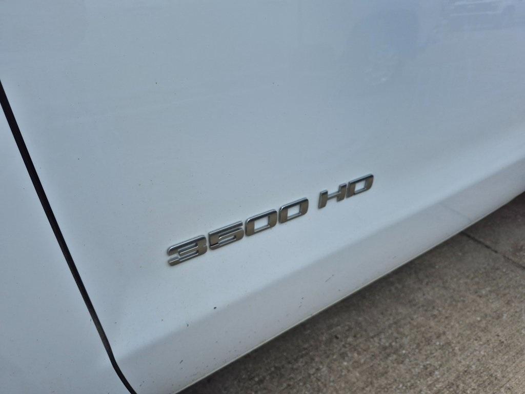 used 2015 Chevrolet Silverado 3500 car, priced at $28,000