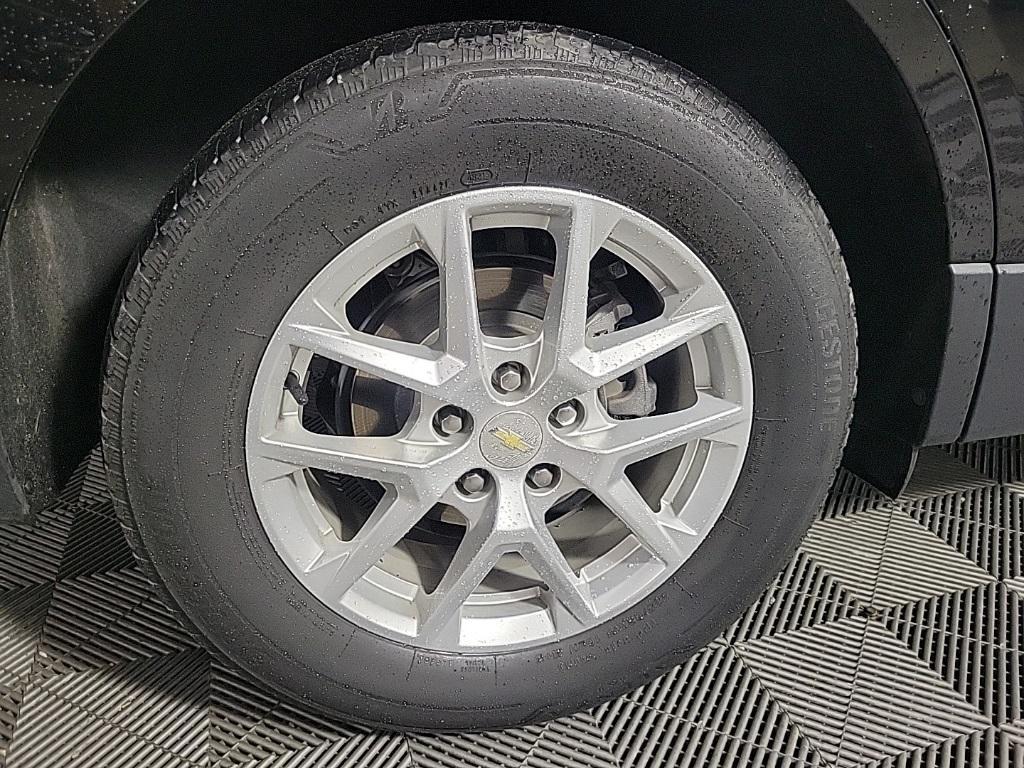 used 2022 Chevrolet Equinox car, priced at $18,399