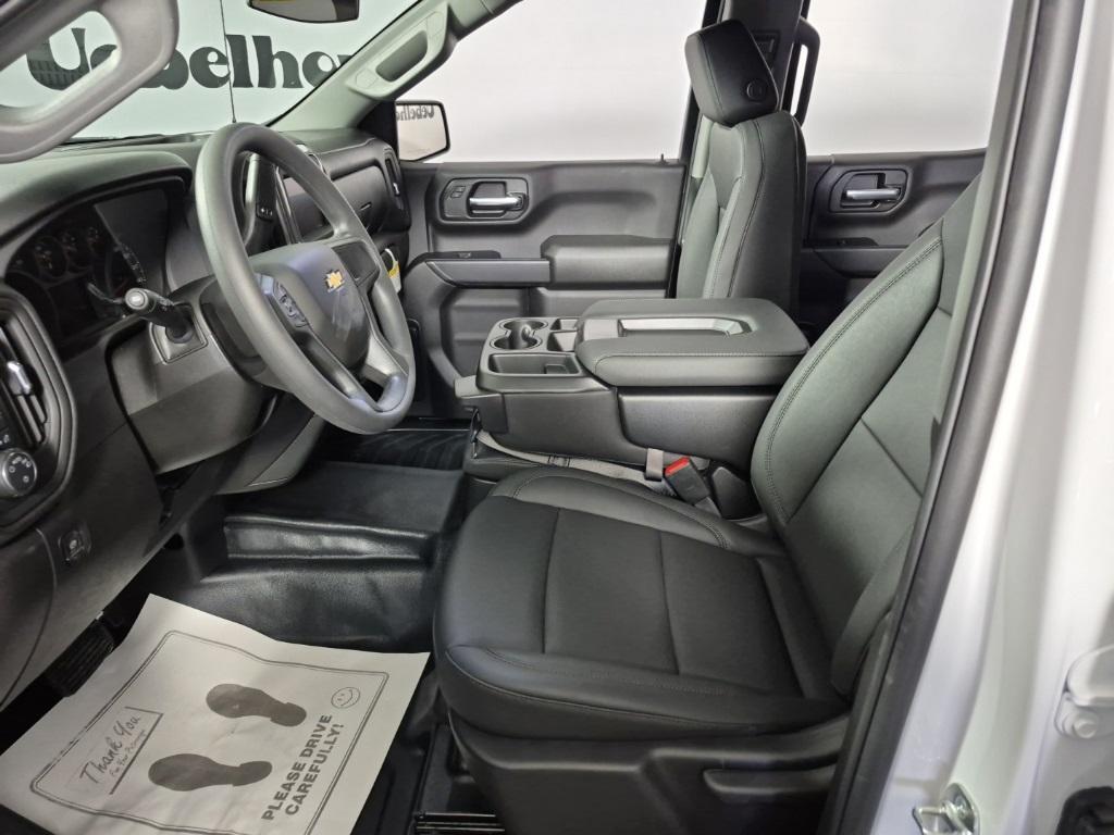 new 2025 Chevrolet Silverado 1500 car, priced at $46,945
