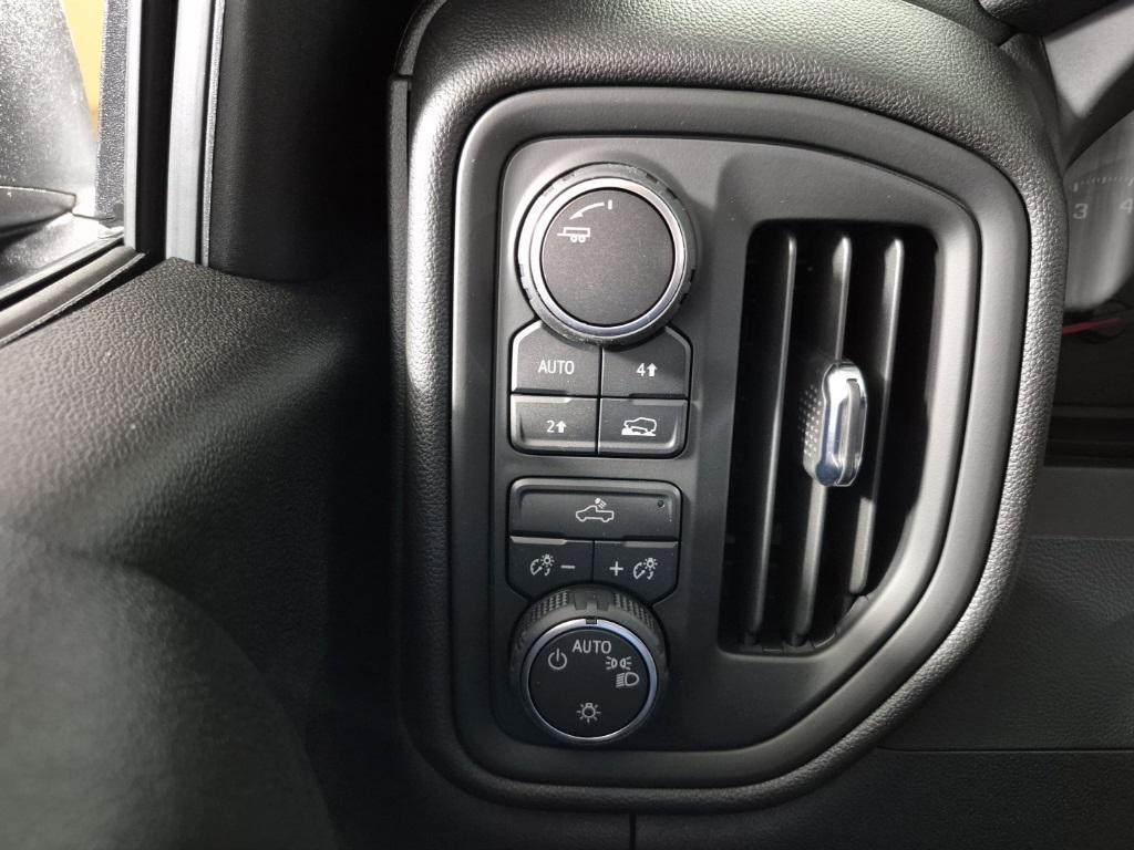 new 2025 Chevrolet Silverado 1500 car, priced at $46,945