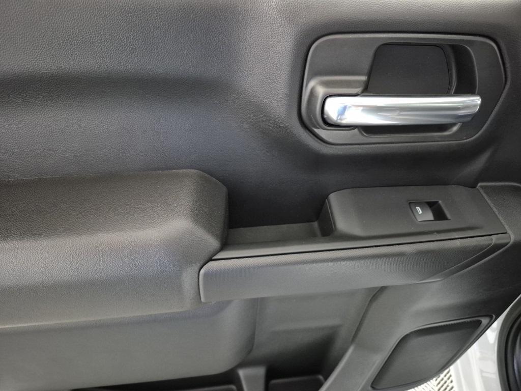 new 2025 Chevrolet Silverado 1500 car, priced at $46,945