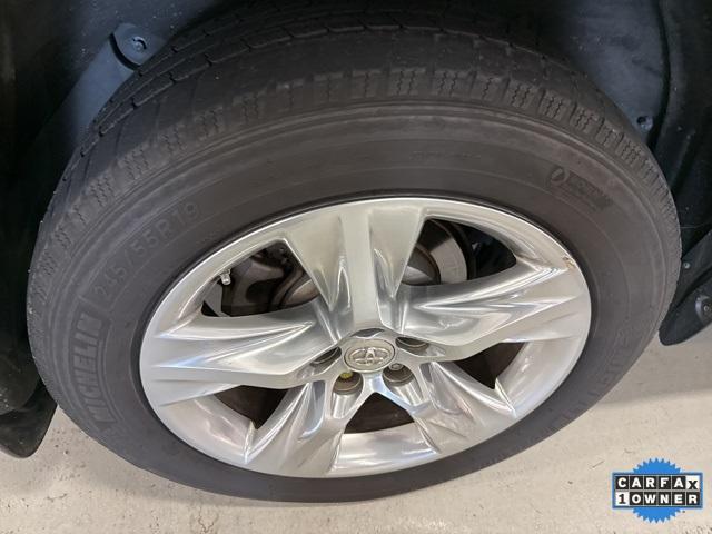 used 2014 Toyota Highlander car, priced at $19,917