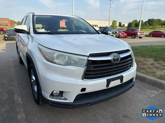 used 2014 Toyota Highlander car, priced at $19,917