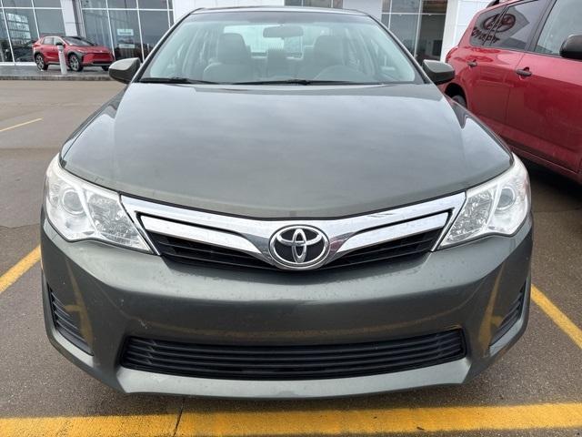 used 2014 Toyota Camry car, priced at $14,911