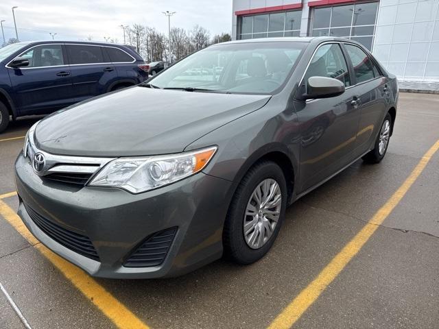 used 2014 Toyota Camry car, priced at $14,911