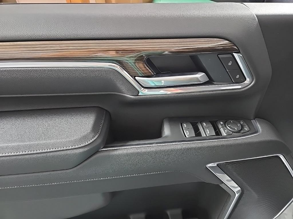 new 2025 Chevrolet Silverado 2500 car, priced at $61,885