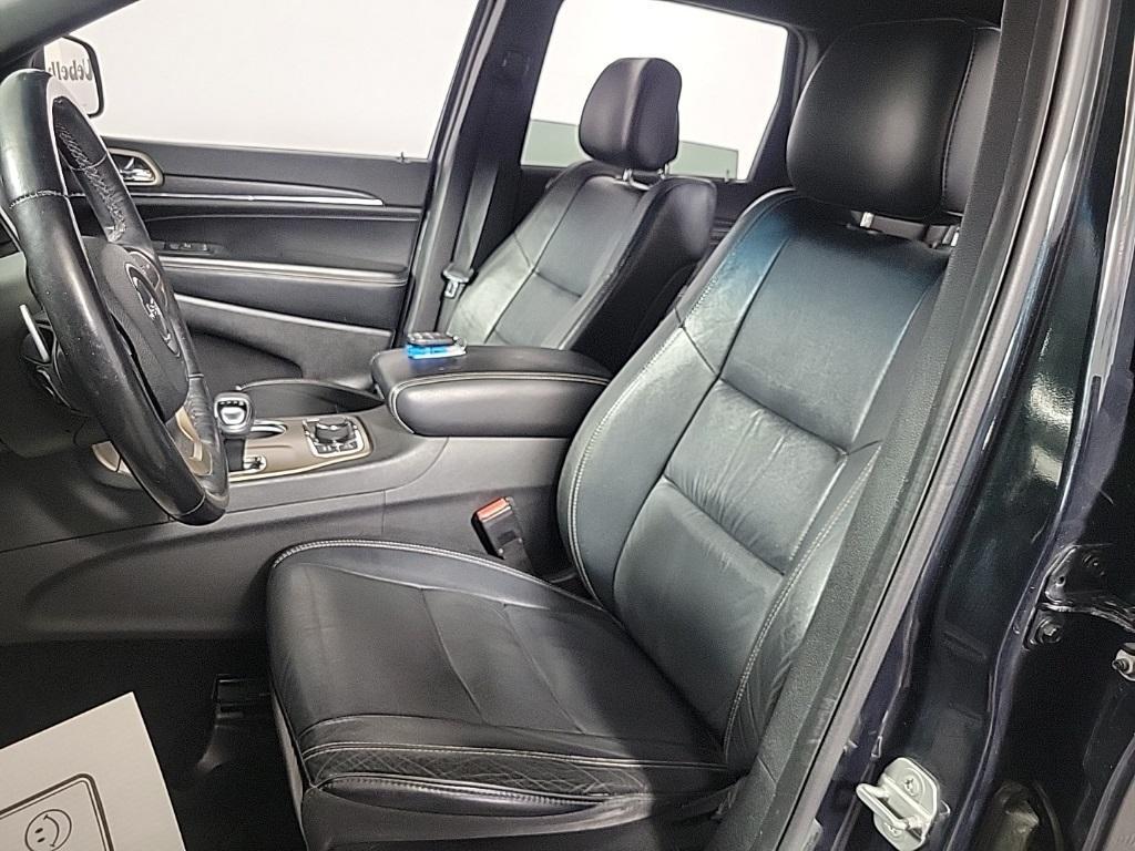 used 2015 Jeep Grand Cherokee car, priced at $10,850