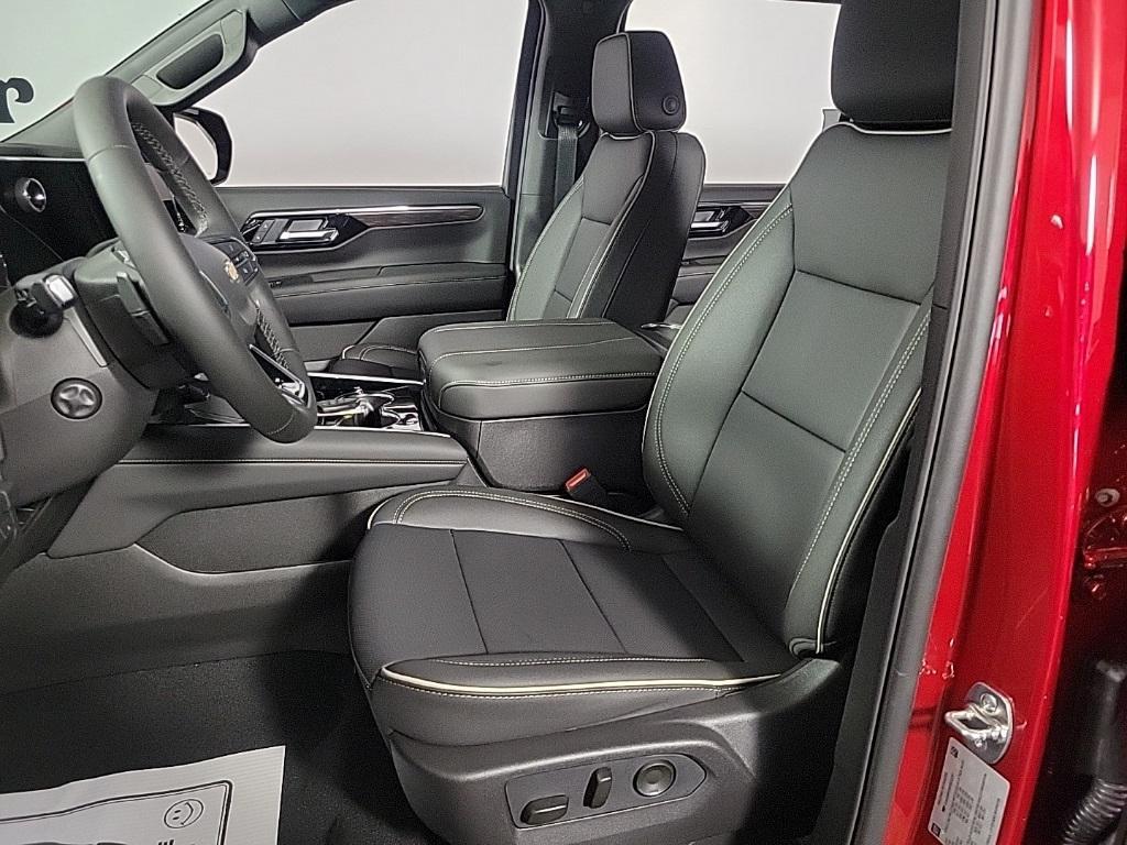 new 2026 Chevrolet Suburban car, priced at $86,100