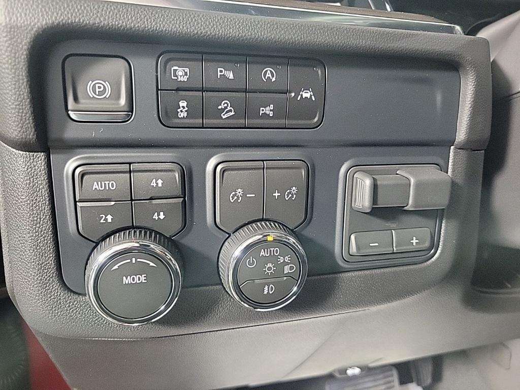 new 2026 Chevrolet Suburban car, priced at $86,100