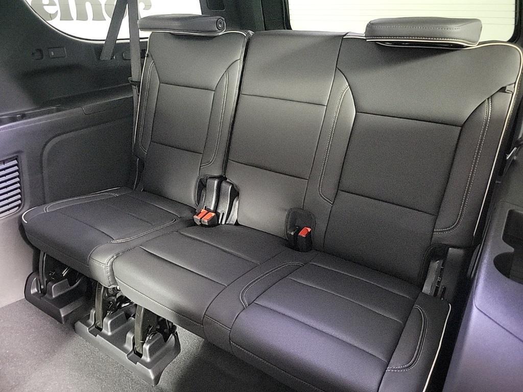 new 2026 Chevrolet Suburban car, priced at $86,100