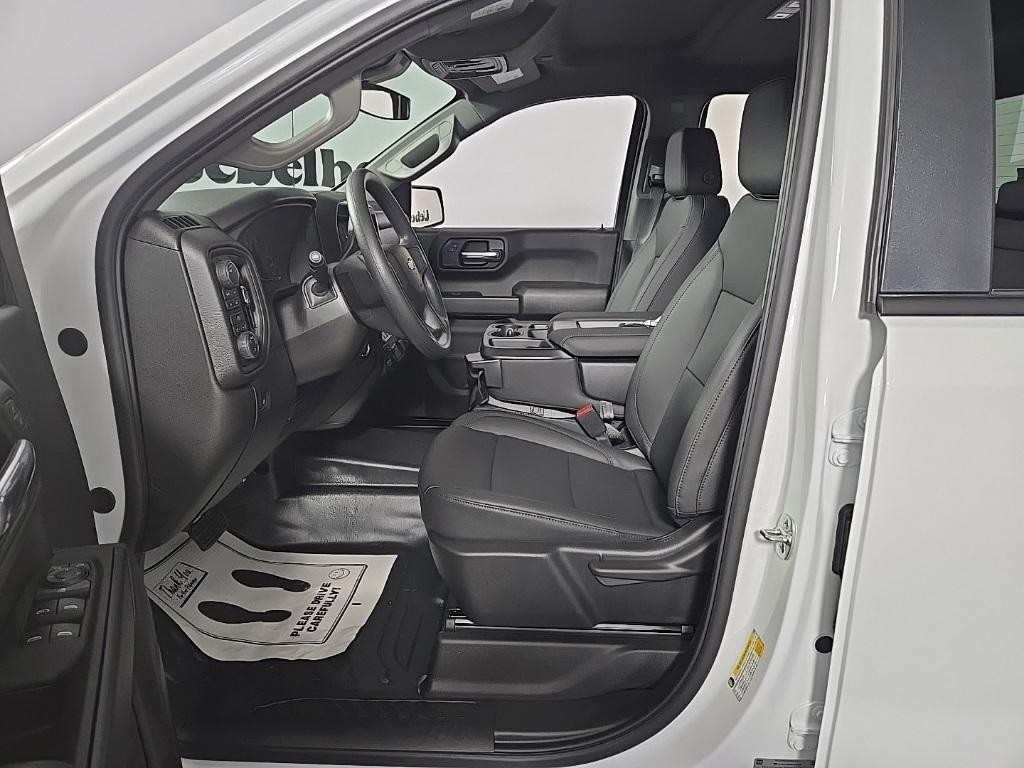 new 2025 Chevrolet Silverado 1500 car, priced at $41,295