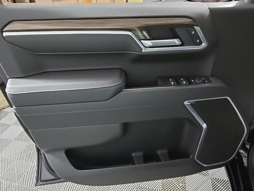 new 2025 Chevrolet Silverado 1500 car, priced at $54,955