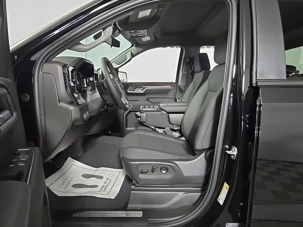 new 2025 Chevrolet Silverado 1500 car, priced at $54,955