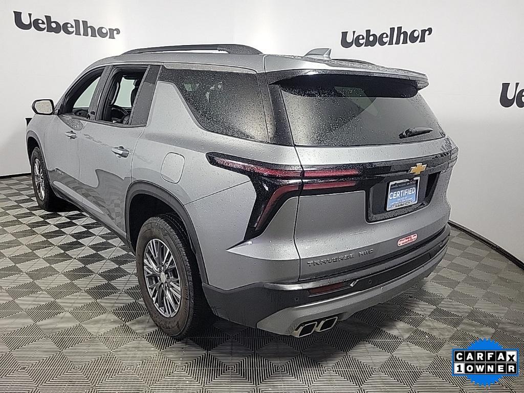used 2025 Chevrolet Traverse car, priced at $39,995