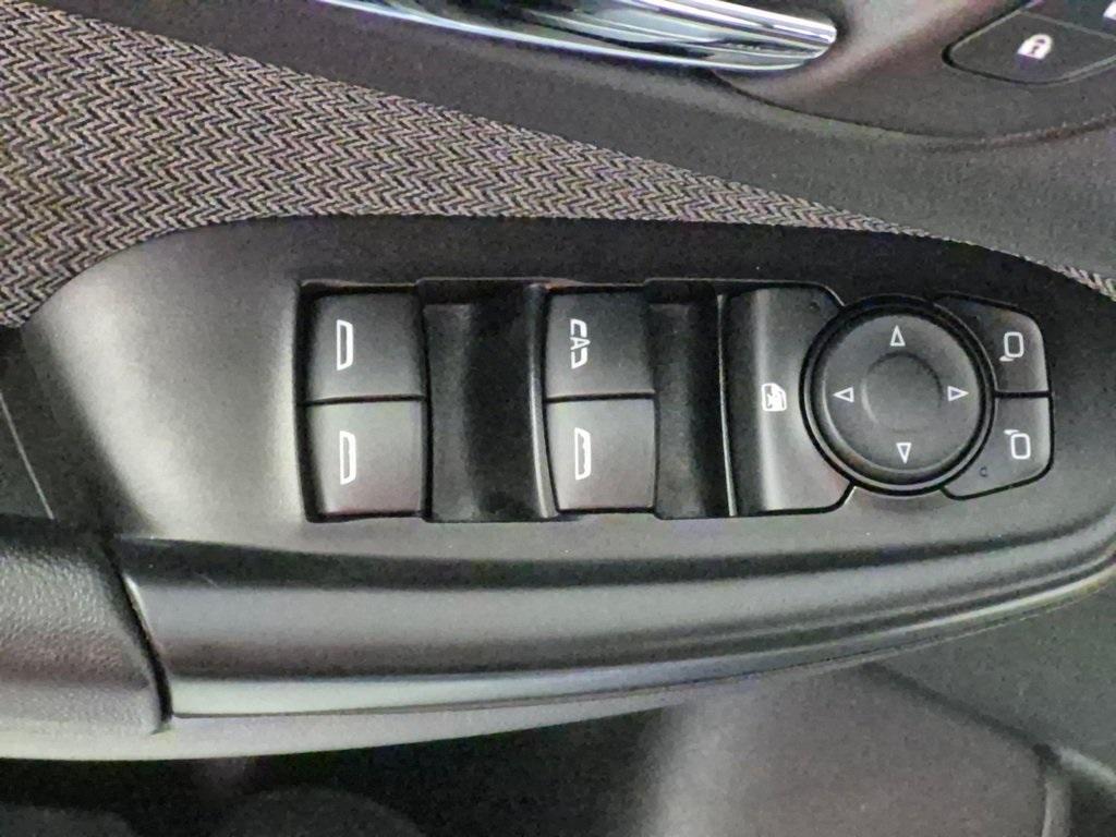 used 2021 Chevrolet TrailBlazer car, priced at $14,895