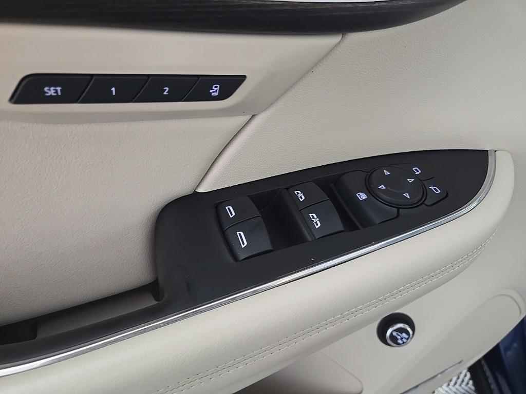 used 2022 Buick Envision car, priced at $32,987