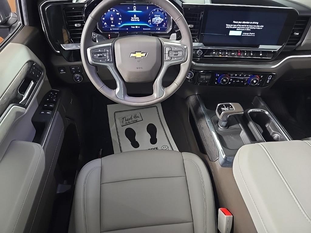 new 2025 Chevrolet Silverado 1500 car, priced at $62,585