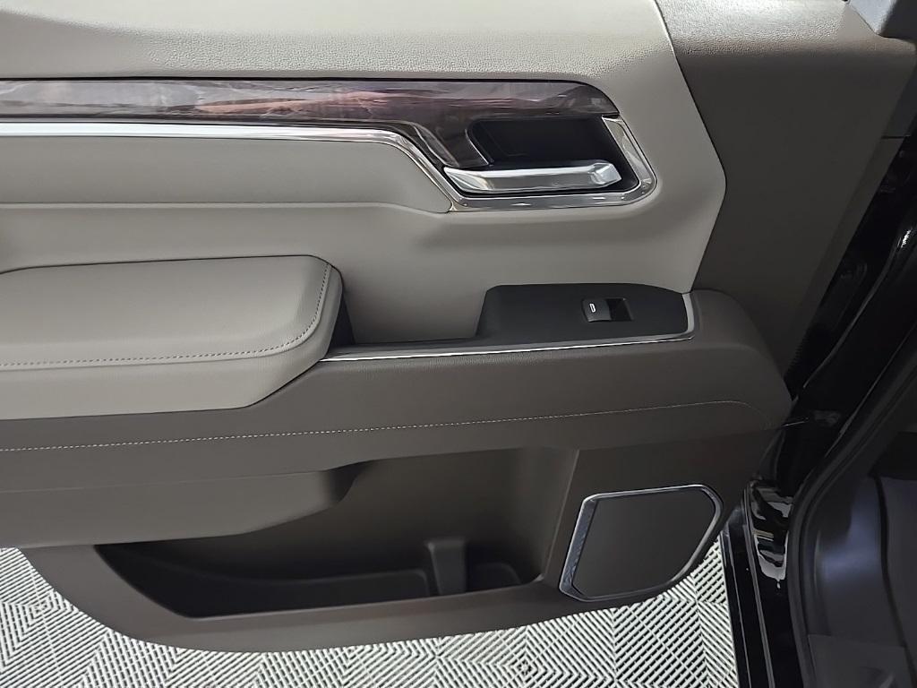 new 2025 Chevrolet Silverado 1500 car, priced at $62,585