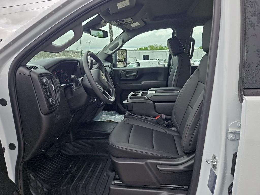 new 2025 Chevrolet Silverado 2500 car, priced at $58,995