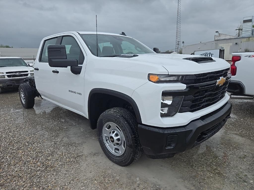 new 2025 Chevrolet Silverado 2500 car, priced at $58,995