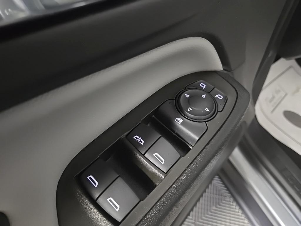 used 2023 Chevrolet Equinox car, priced at $24,995