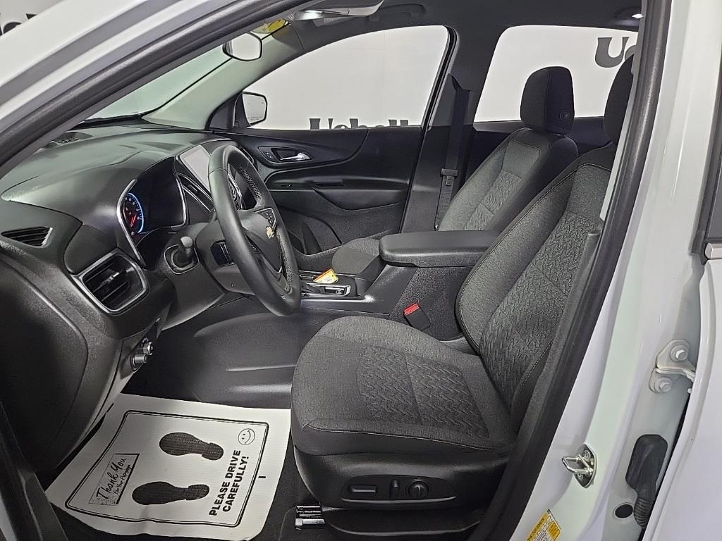 used 2023 Chevrolet Equinox car, priced at $27,875