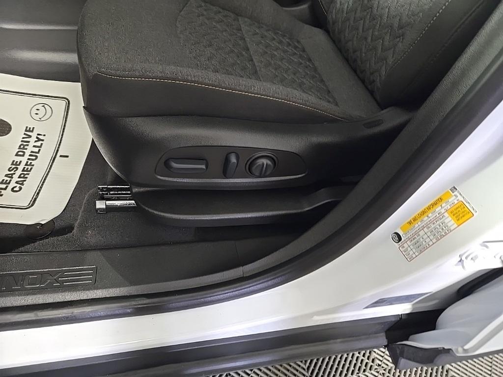 used 2023 Chevrolet Equinox car, priced at $27,875