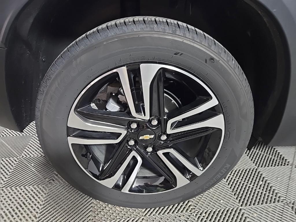 new 2025 Chevrolet TrailBlazer car, priced at $29,092