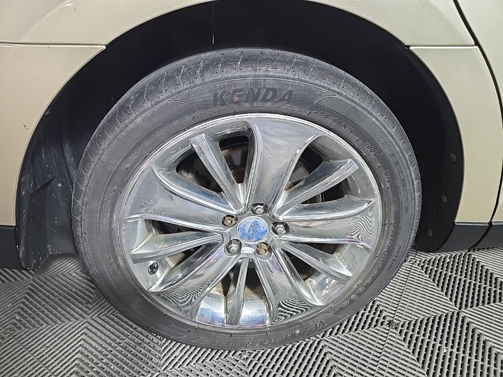 used 2010 Ford Taurus car, priced at $3,998