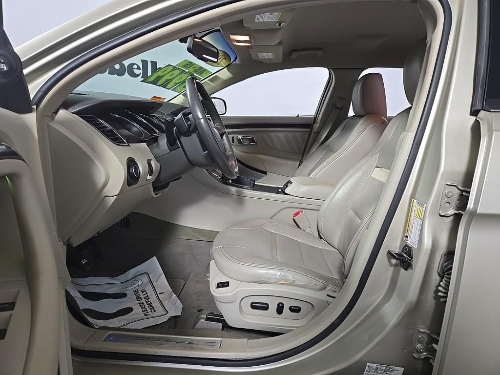 used 2010 Ford Taurus car, priced at $3,998