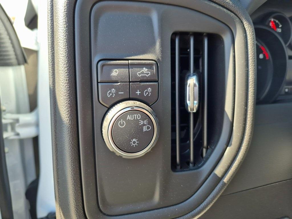 new 2025 Chevrolet Silverado 2500 car, priced at $56,962