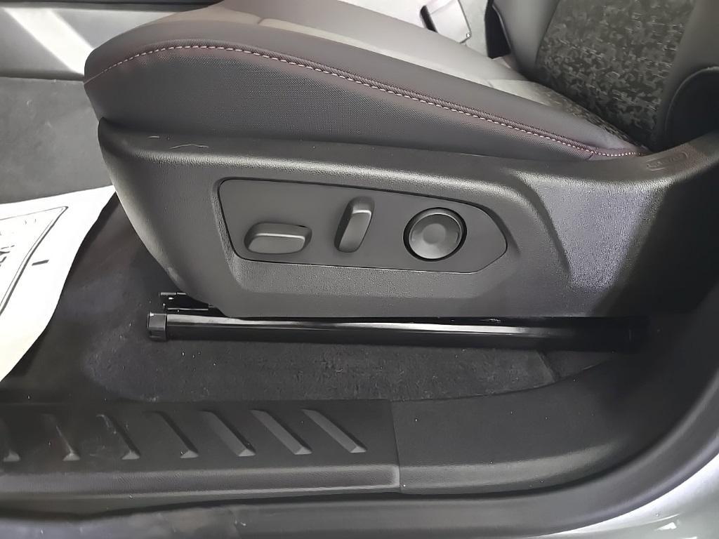 new 2025 Chevrolet Colorado car, priced at $44,885