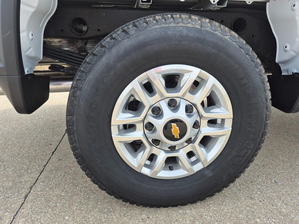 new 2025 Chevrolet Silverado 2500 car, priced at $50,645