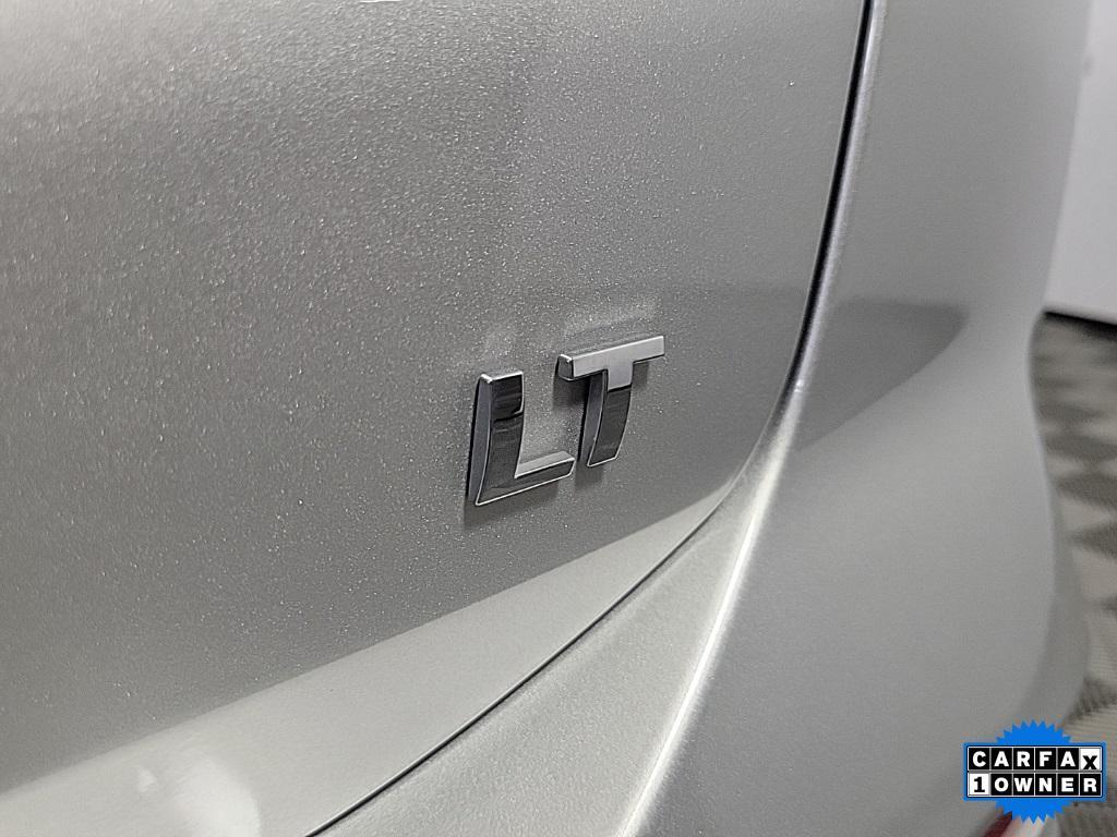 used 2021 Chevrolet Equinox car, priced at $19,595