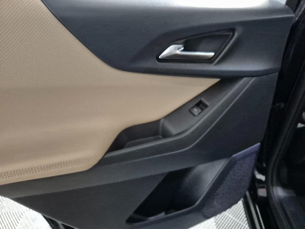 new 2026 Chevrolet Equinox car, priced at $36,595