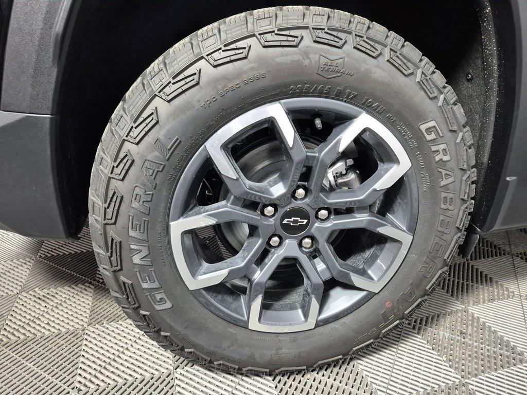 new 2026 Chevrolet Equinox car, priced at $36,595