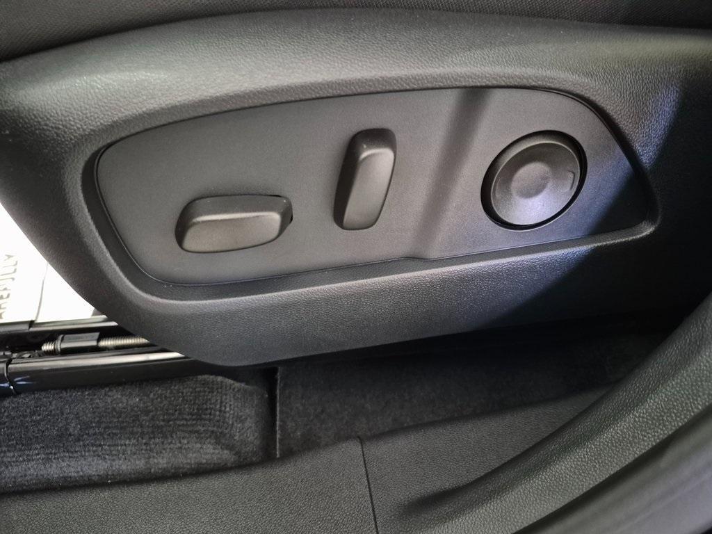 new 2026 Chevrolet Equinox car, priced at $36,595