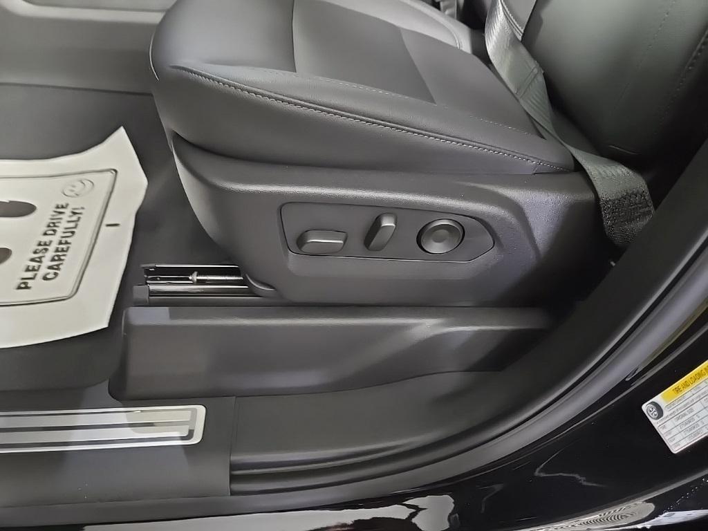 new 2025 Chevrolet Silverado 1500 car, priced at $60,065