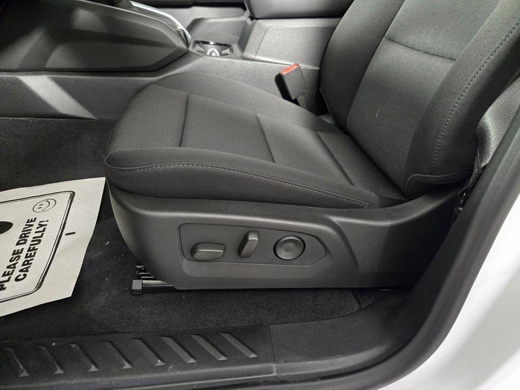 new 2025 Chevrolet Colorado car, priced at $37,225