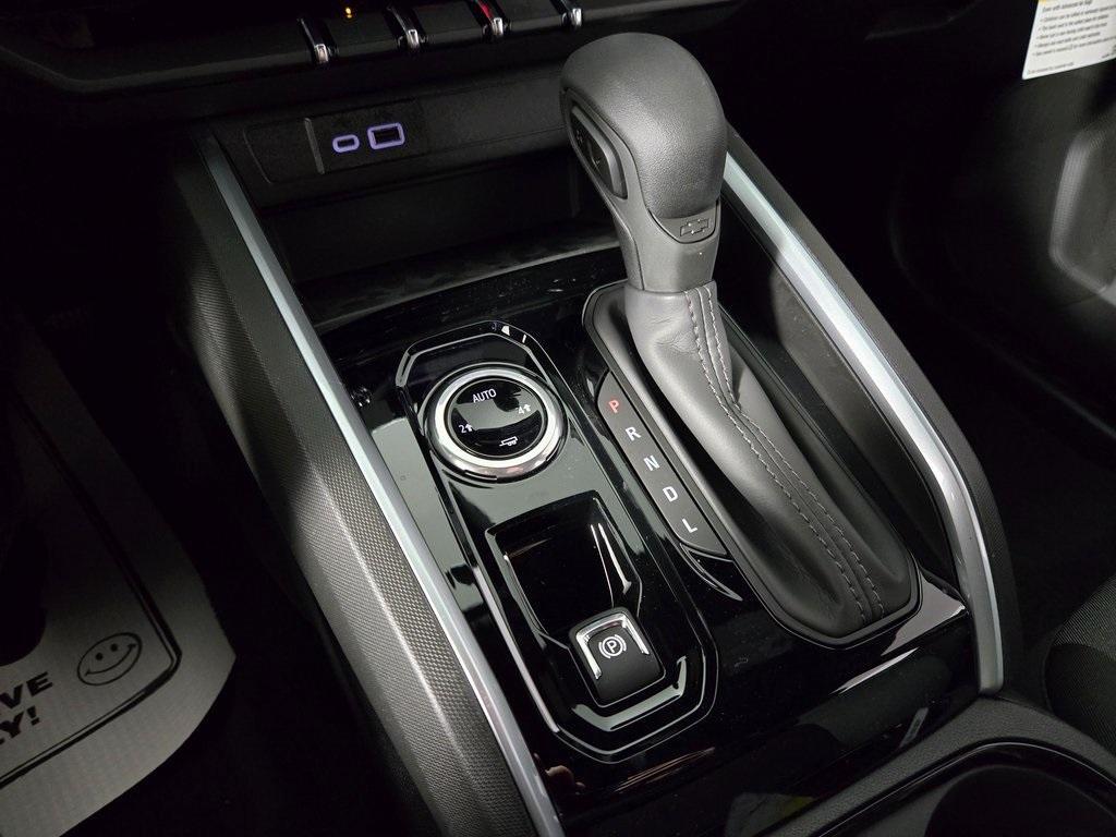 new 2025 Chevrolet Colorado car, priced at $37,225