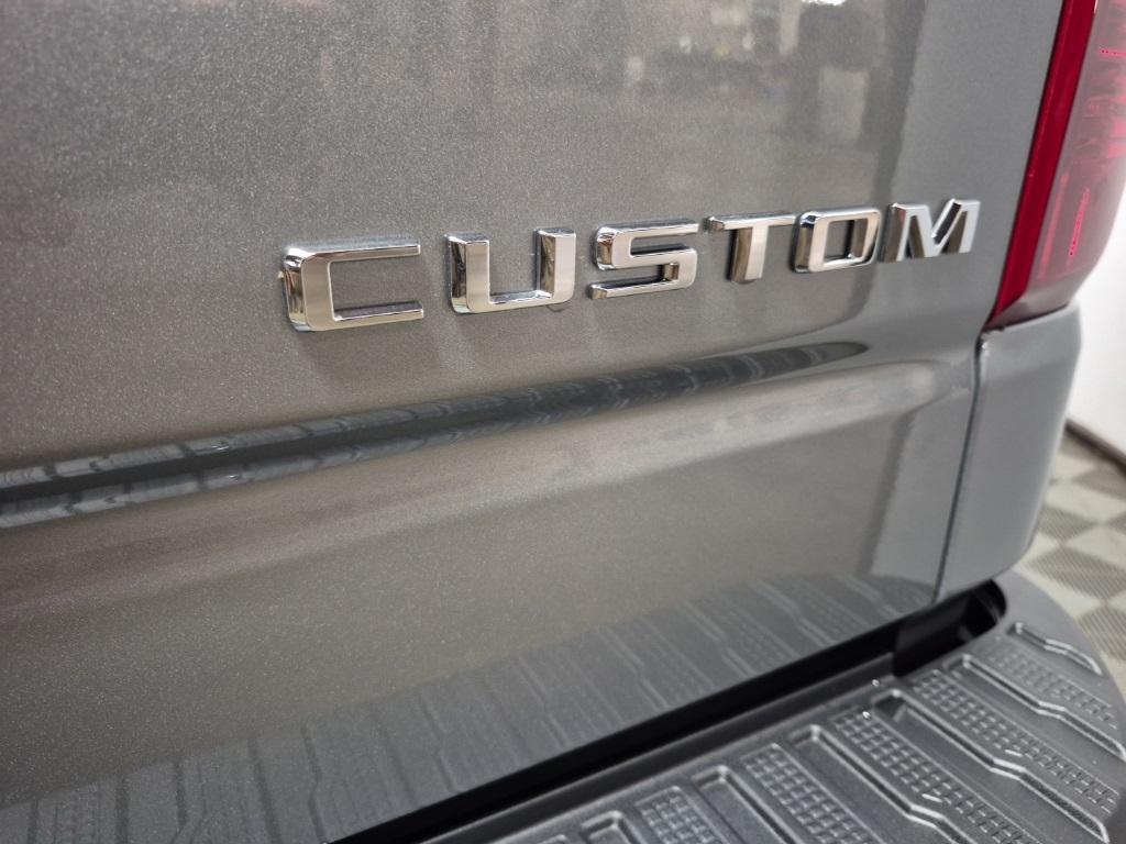 new 2025 Chevrolet Silverado 1500 car, priced at $46,370
