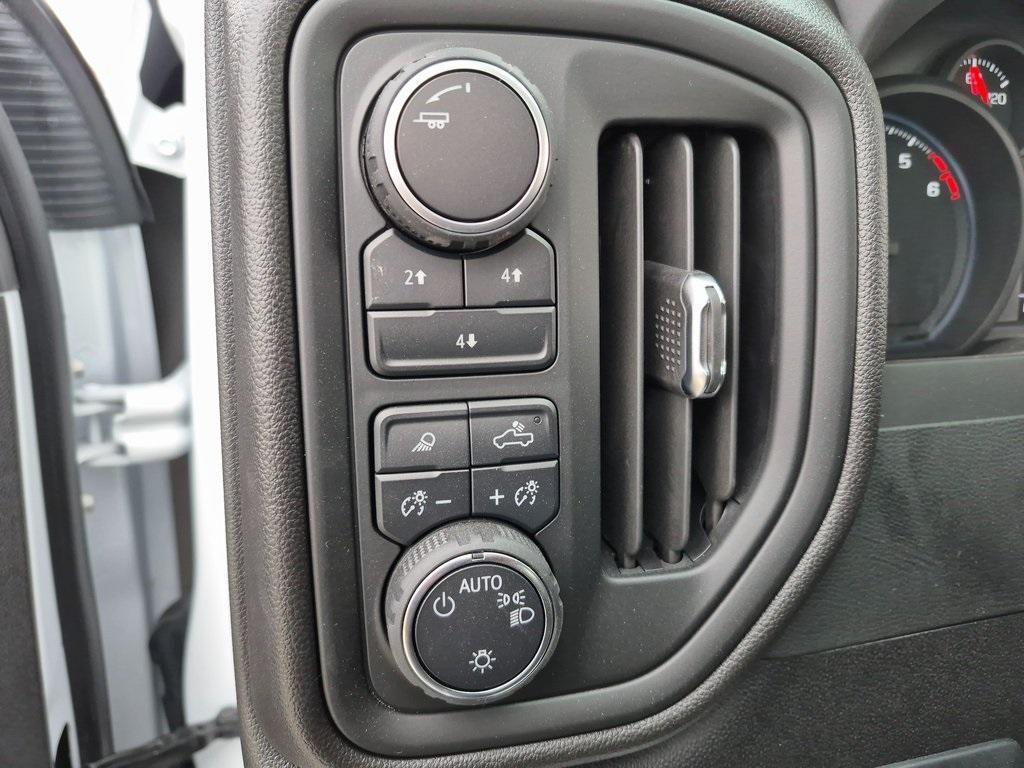 new 2025 Chevrolet Silverado 2500 car, priced at $60,377