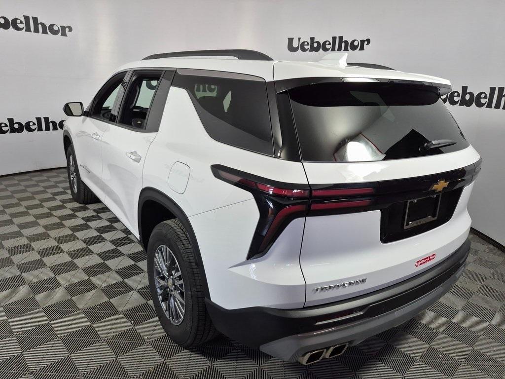 new 2026 Chevrolet Traverse car, priced at $43,380