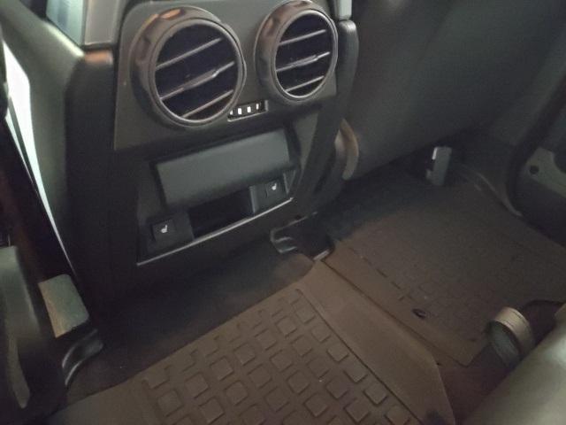 used 2016 Land Rover LR4 car, priced at $15,914