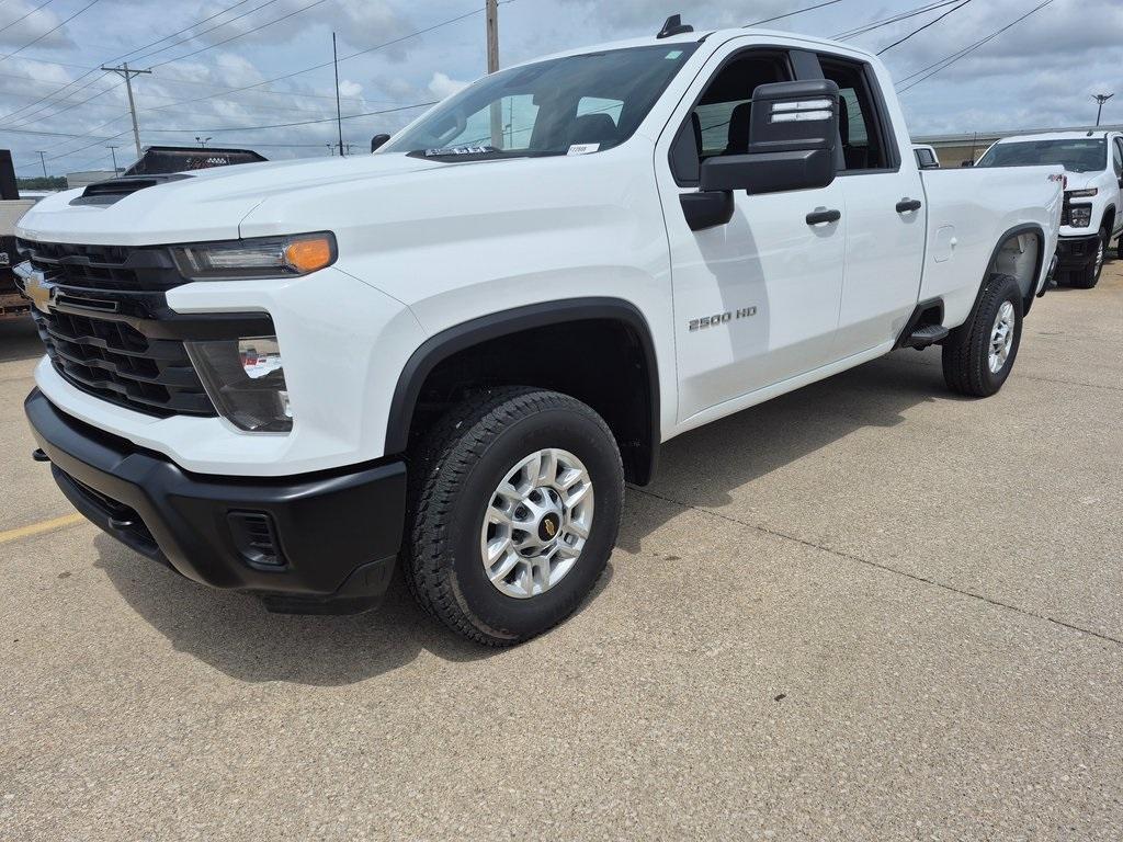 new 2025 Chevrolet Silverado 2500 car, priced at $50,645