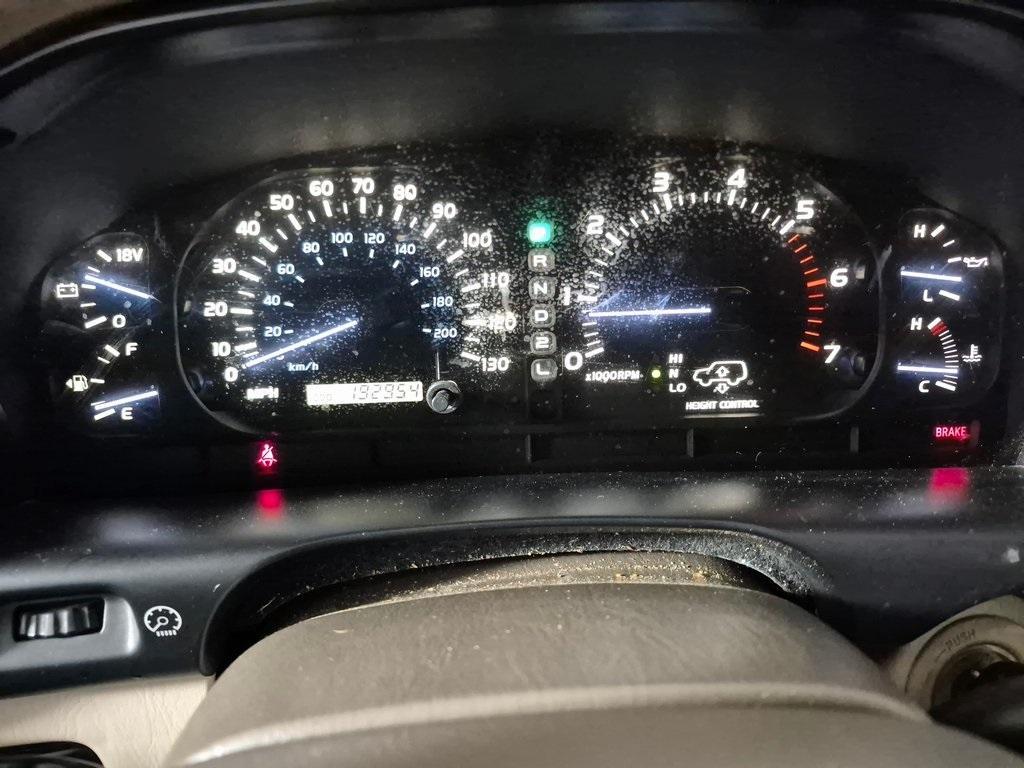 used 2002 Lexus LX 470 car, priced at $8,750