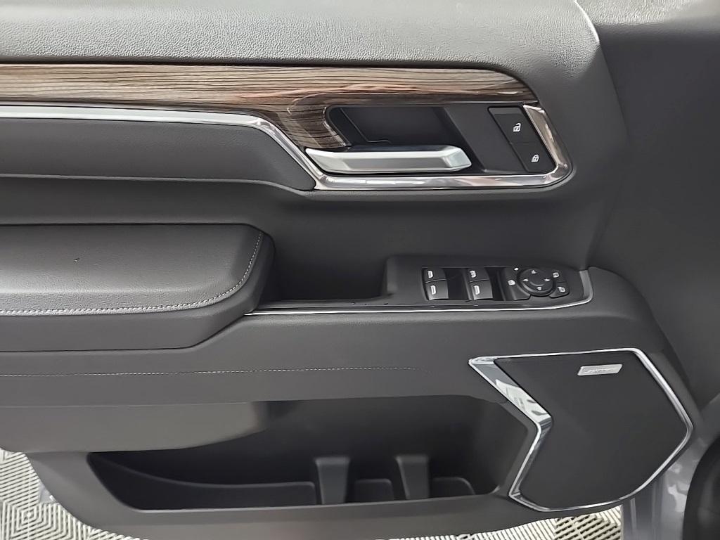 new 2025 Chevrolet Silverado 1500 car, priced at $64,720