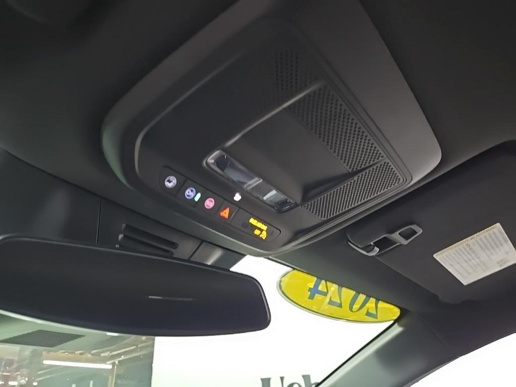 used 2024 Chevrolet Equinox EV car
