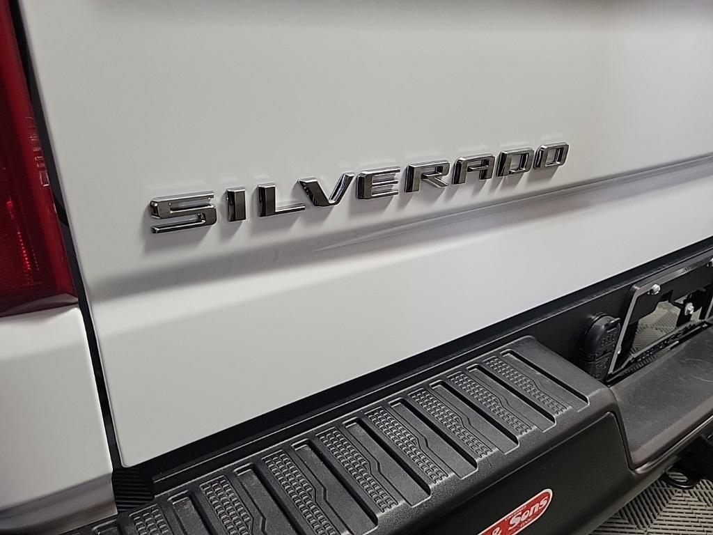 new 2025 Chevrolet Silverado 1500 car, priced at $43,875