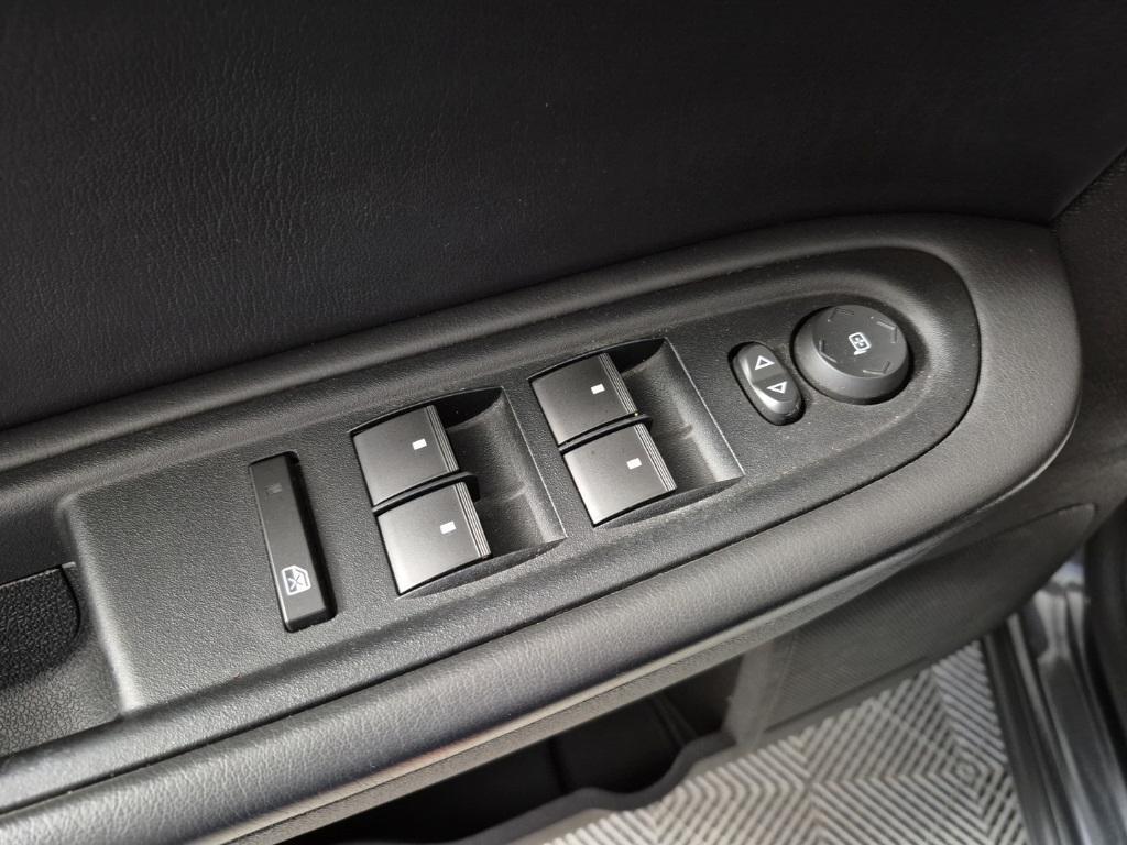 used 2012 Chevrolet Traverse car, priced at $6,998
